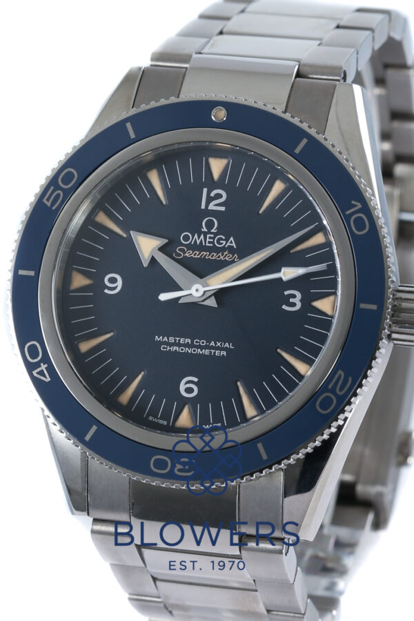Omega Seamaster 300 Master Co-Axial 233.90.41.21.03.001