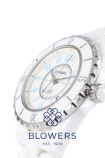 Chanel J12 White Ceramic Quartz H2422