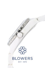 Chanel J12 White Ceramic Quartz H2422