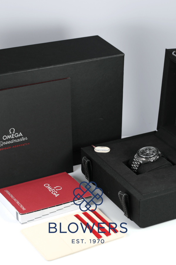 Omega Speedmaster Moon Watch 310.30.42.50.01.002