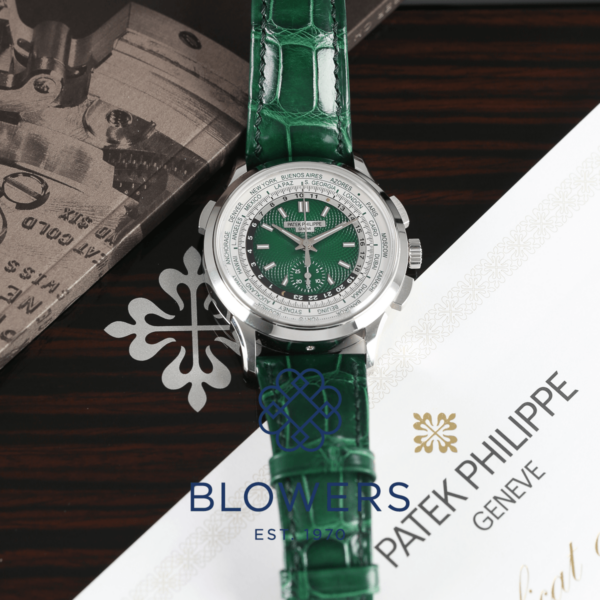 Patek Philippe World Time 5930P-001.