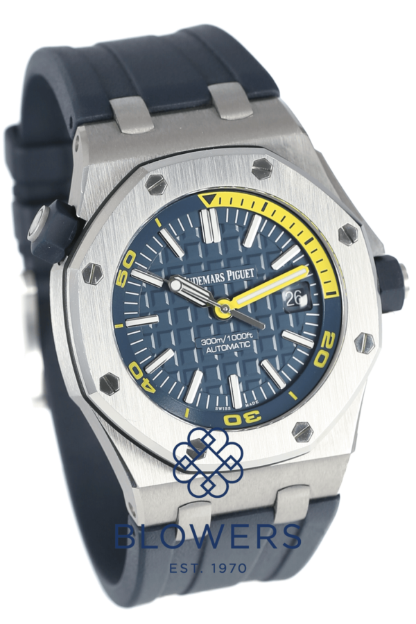 Audemars Piguet Royal Oak Offshore Diver 15710ST.OO.A027CA.01