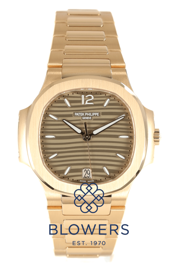 Patek Philippe Nautilus 7118/1R-010