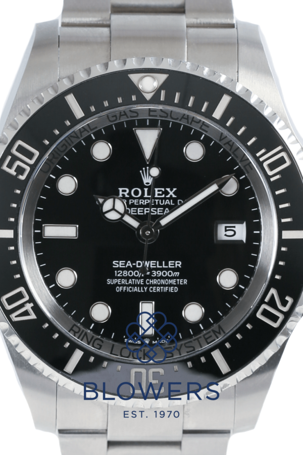 Rolex Sea-Dweller Deepsea 136660.