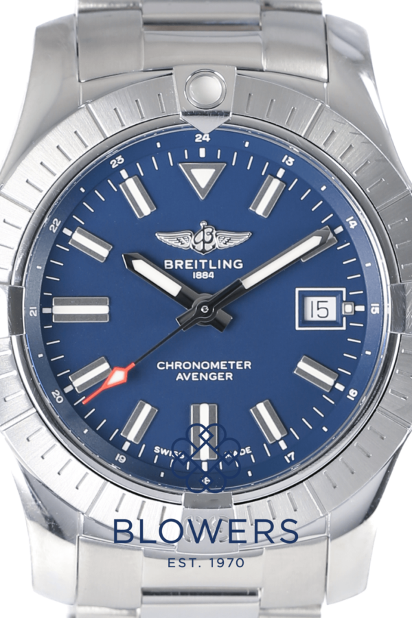 Breitling Avenger Automatic A17318