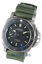 Panerai Titanium  Submersible PAM00389