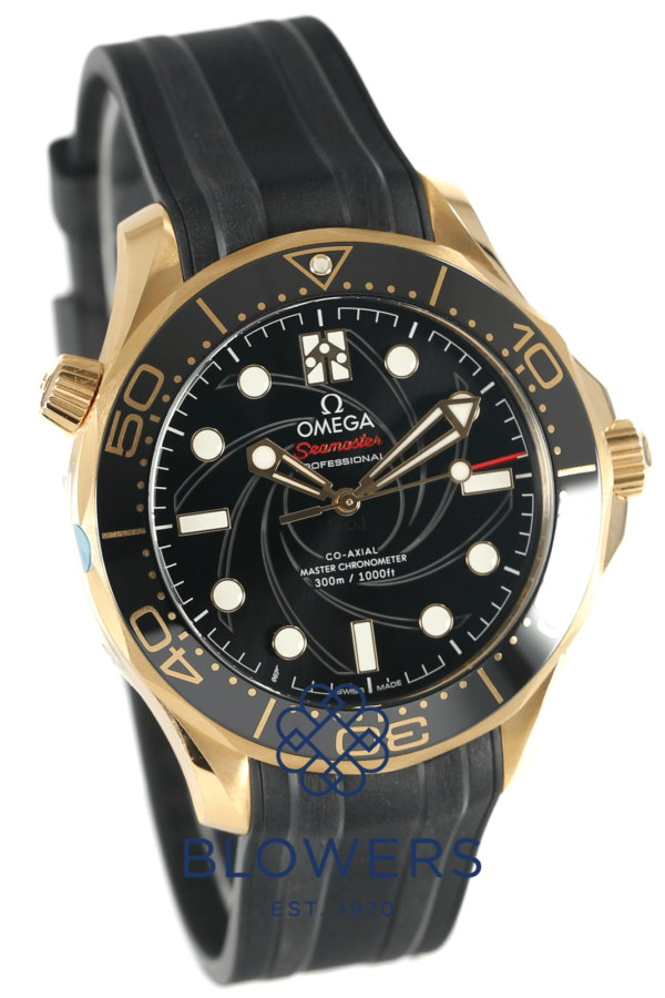 Omega Seamaster Diver James Bond 2 Watch Set 210.62.42.20.01.001 & 210.22.42.20.01.003