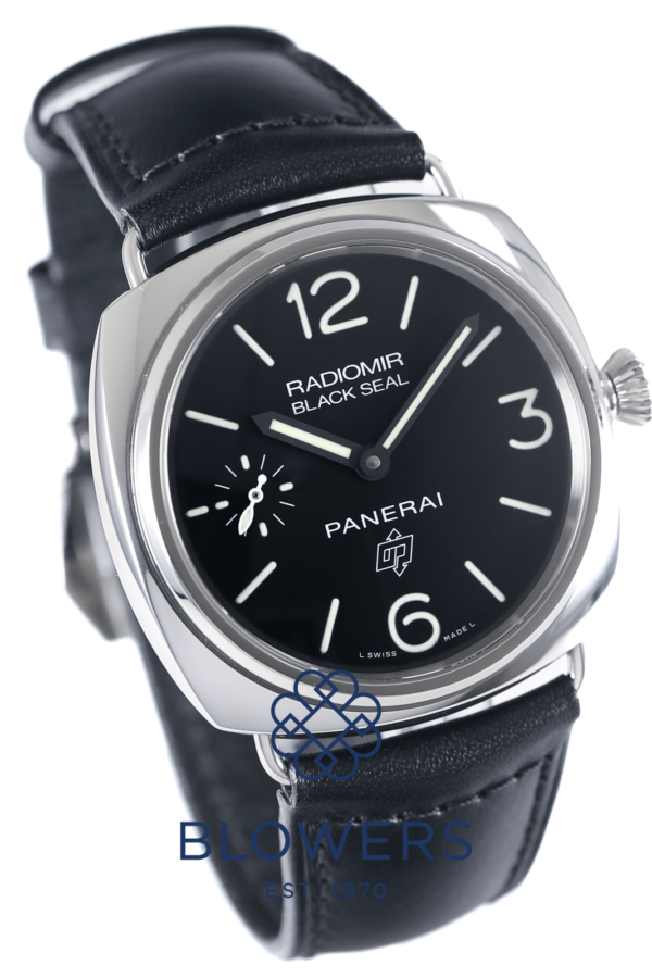 Panerai Radiomir Black Seal Logo PAM00380