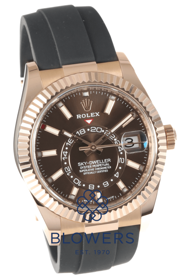 Rolex Oyster Perpetual Sky-Dweller 326235