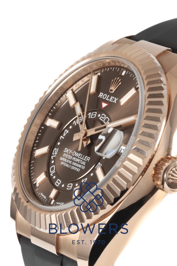 Rolex Oyster Perpetual Sky-Dweller 326235