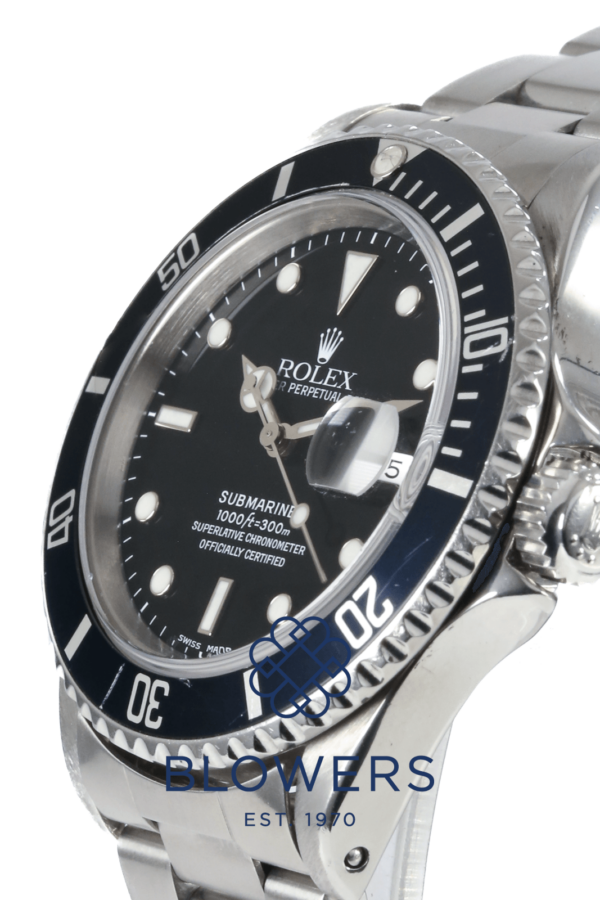 Rolex Oyster Perpetual Submariner Date 16800