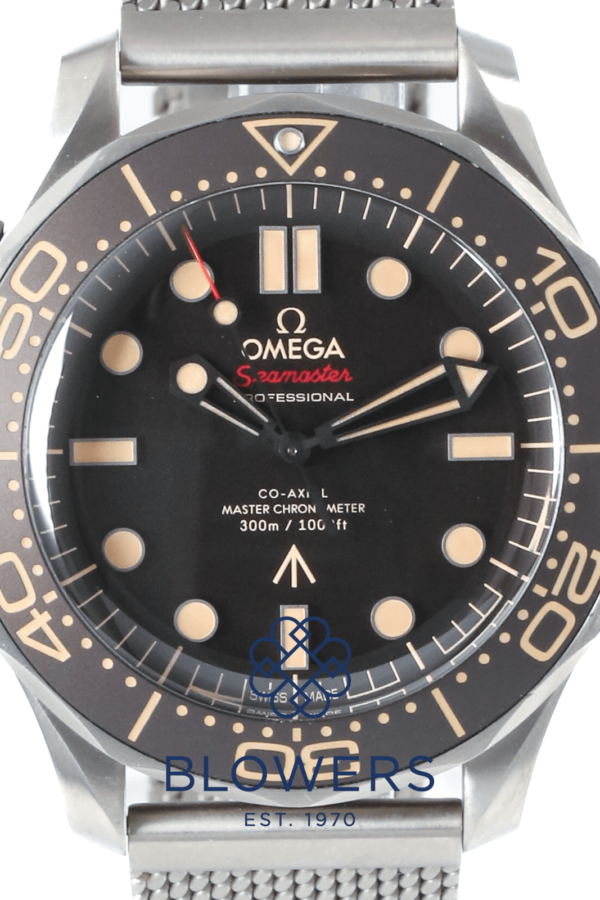 Omega Seamaster Diver 300 M 210.90.42.20.01.001. James Bond No Time to Die