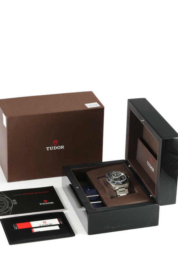 Tudor Heritage Black Bay 79220B